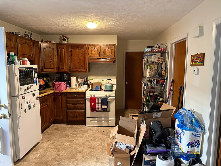 311 Lehrer Ave — Photo 7