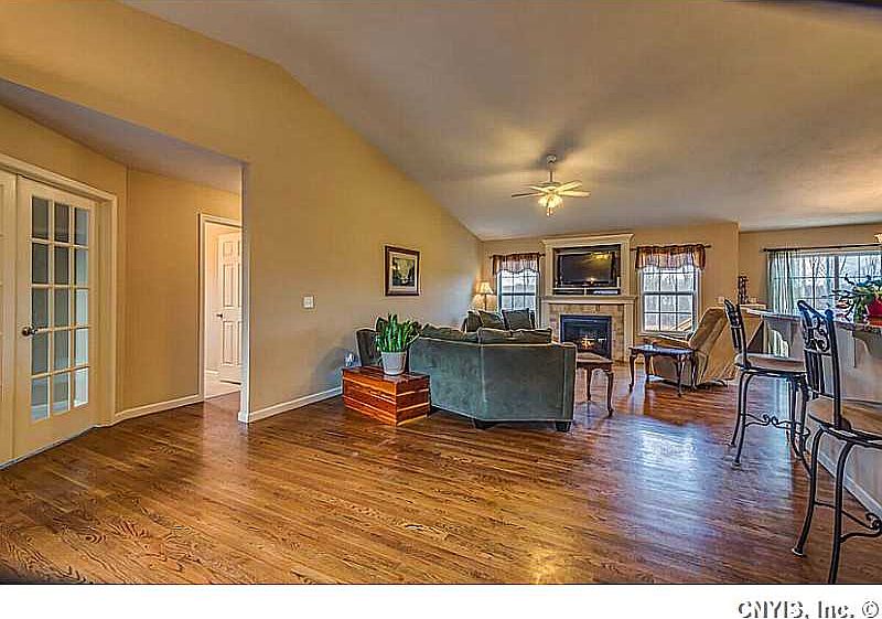 5115 Wolf Tree Path, Brewerton, NY 13029 Zillow