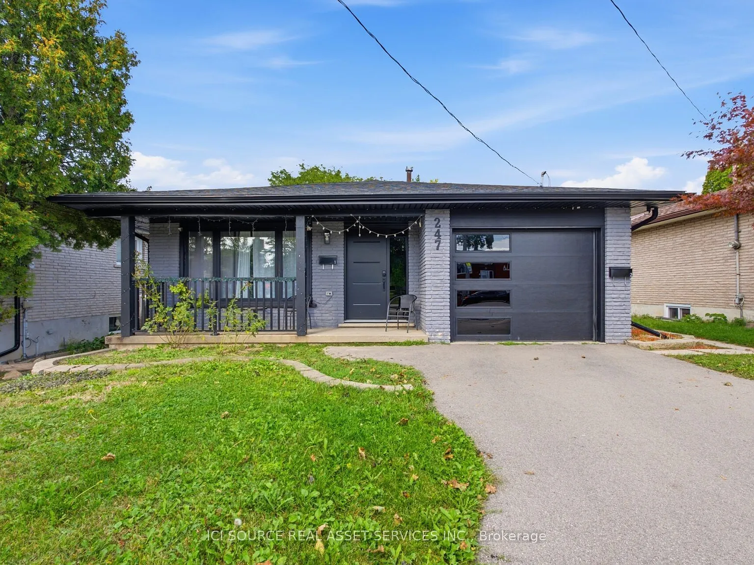 3 bed, $2,200 — Photo 1