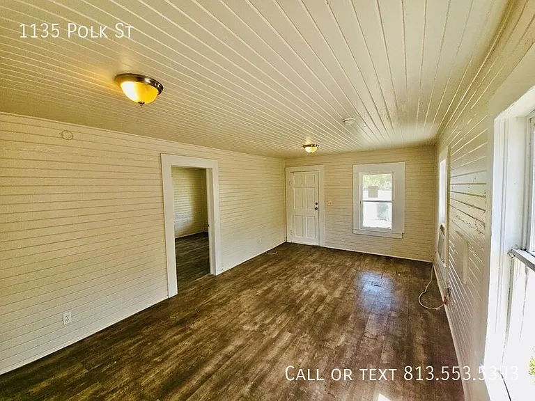 1135 Polk St W — Photo 32