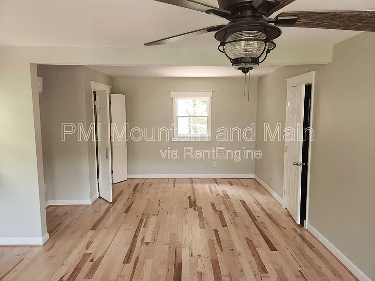 488 Lake Hosea Dr — Photo 32