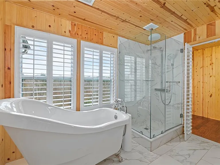 2331 Northmont Pkwy — Photo 38