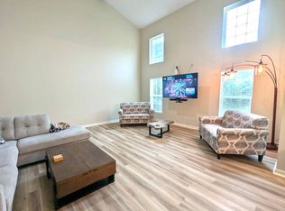 2828 Riverside Rd, Benton Harbor, MI 49022