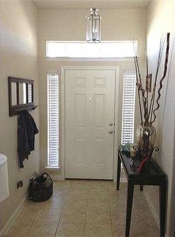 2nd image of 479 Fall Cir