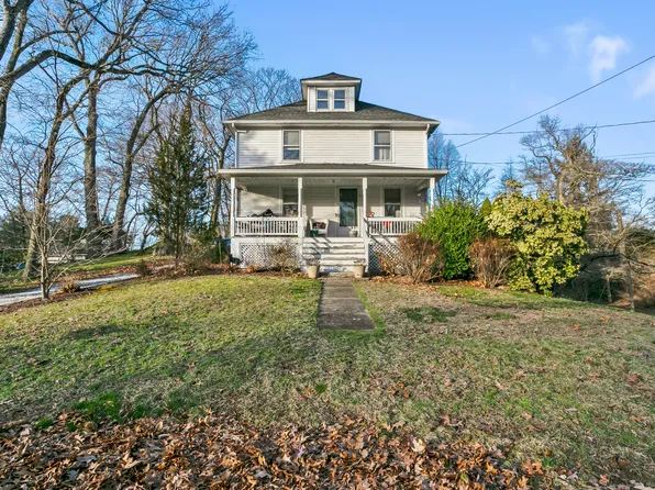 168 Kings Drive, Fairfield, CT 06890