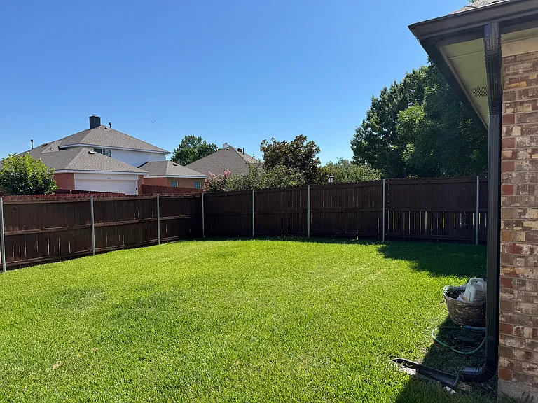 Spacious yard
