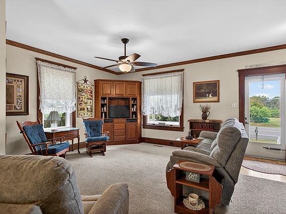 4th image of 107 N Timber Way