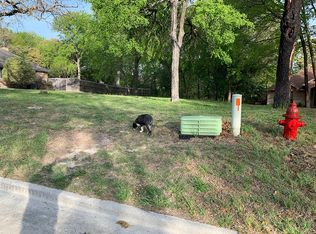 141 Ty Ln, Azle, TX 76020