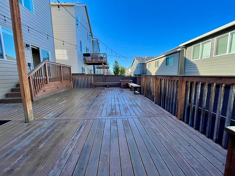 16985 NW Madrone St — Photo 29