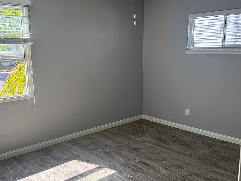 5225 Cole St — Photo 13
