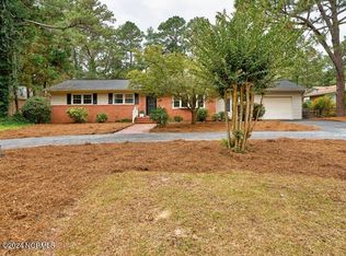 133 Pine Ridge Dr, Whispering Pines, NC 28327