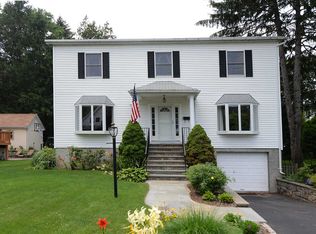 27 Clunie Ave, Hastings On Hudson, NY 10706