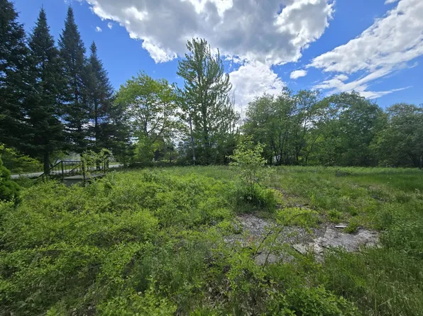 124 Mud Mill Road, Augusta, ME 04330