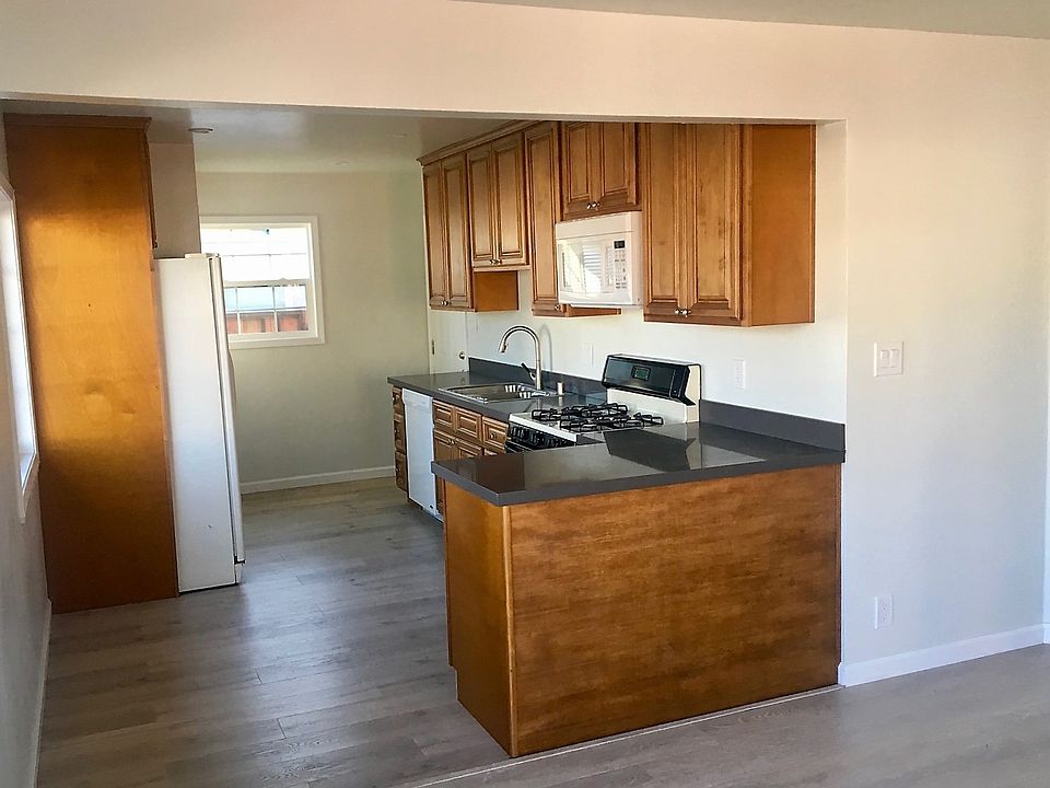 1st image of 23355 Jorgensen Ln #1
