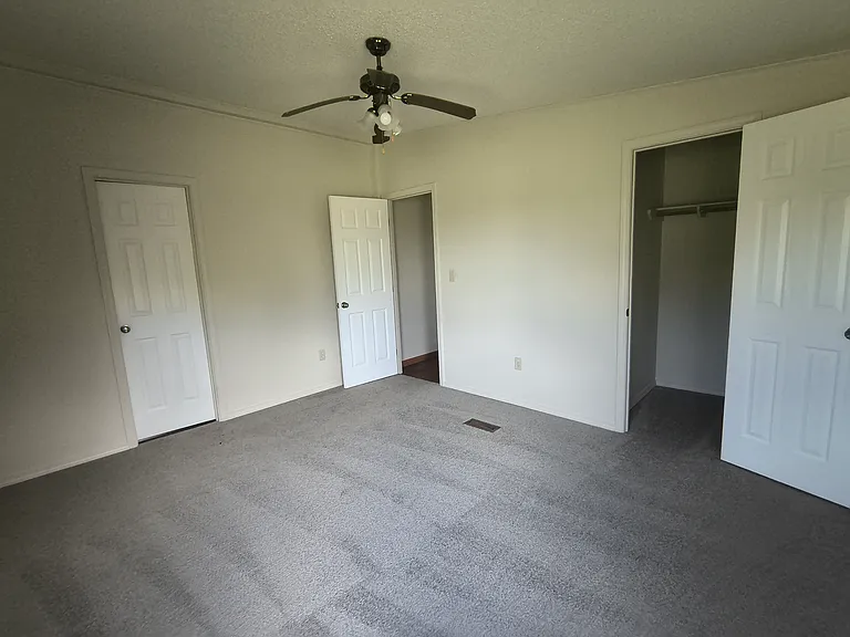 4735 E County Road 74 — Photo 27