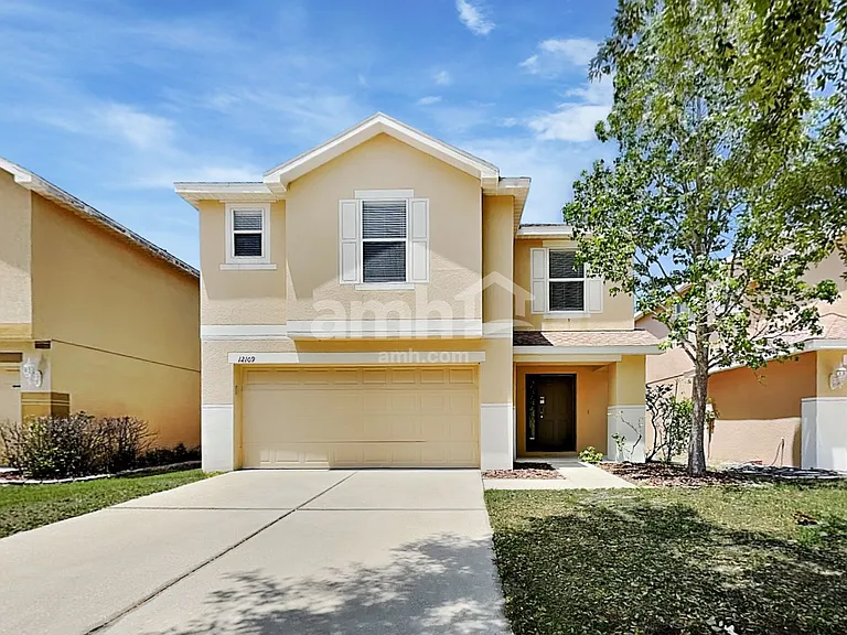 12109 Tree Haven Ave — Photo 1