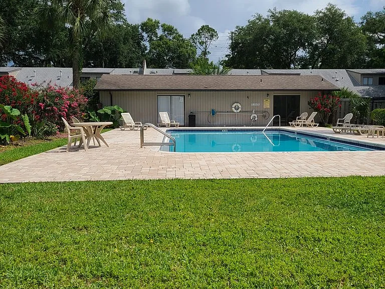 3524 NW 37th Ave — Photo 18