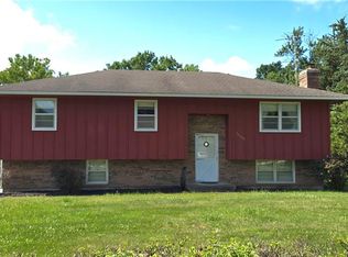 15409 Cedar St, Basehor, KS 66007