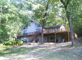 127 Shady Nook Dr, Deatsville, AL 36022