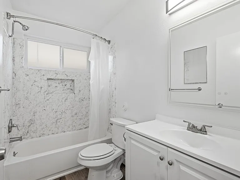 6640 Darby Ave — Photo 38