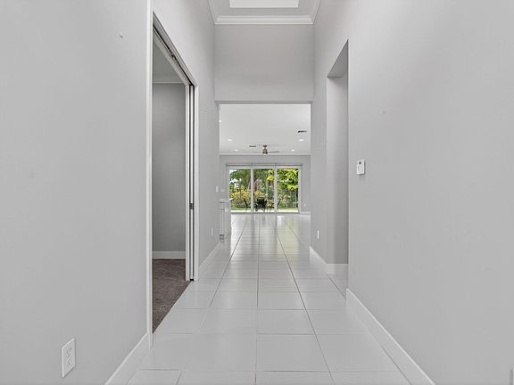 4th image of 15251 Waterleaf Lane