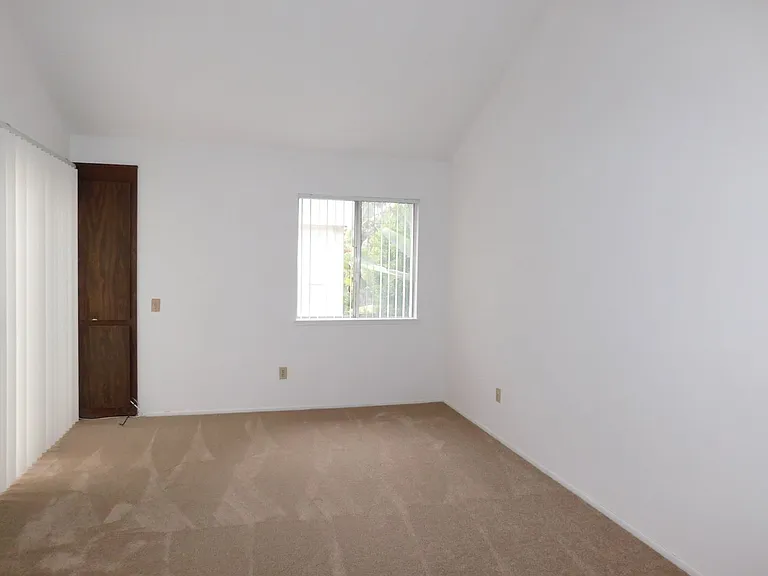 KIN4831 — Photo 20