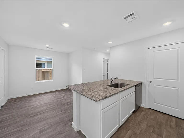 11927 Detar Ct — Photo 29