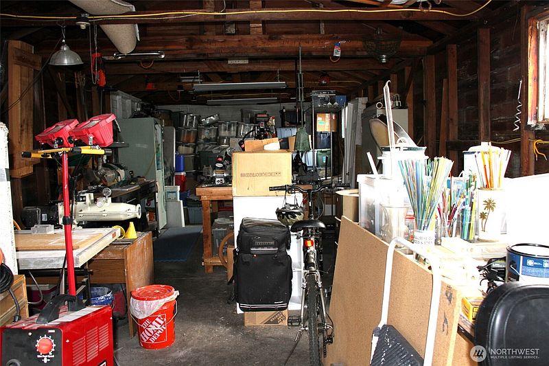 5th image of 6439 S Clement Avenue