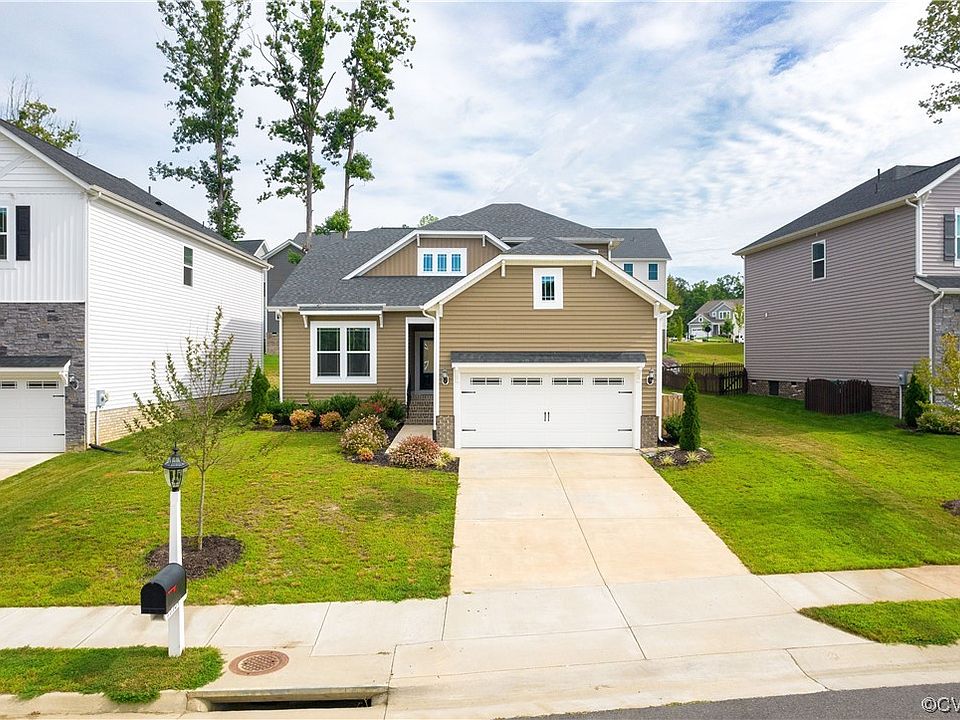 1st image of 15504 Cedarville Dr
