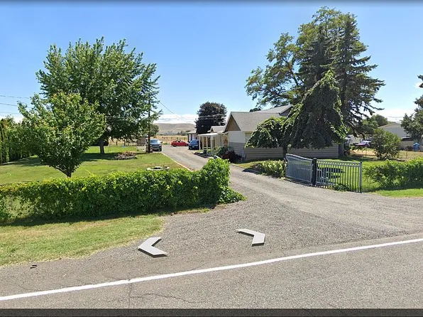 4102 W Birchfield Rd, Yakima, WA 98901