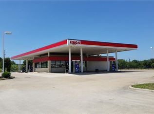 4801 W Pioneer Pkwy, Arlington, TX 76013
