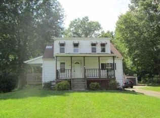 2090 S Neshannock Rd, Hermitage, PA 16148
