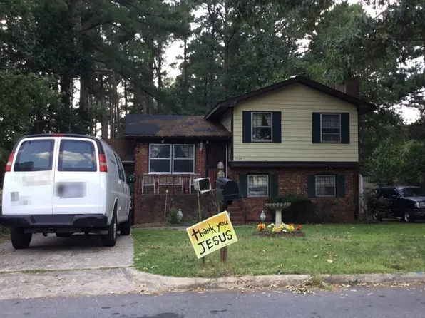 2904 Snowberry Dr, Raleigh, NC 27610