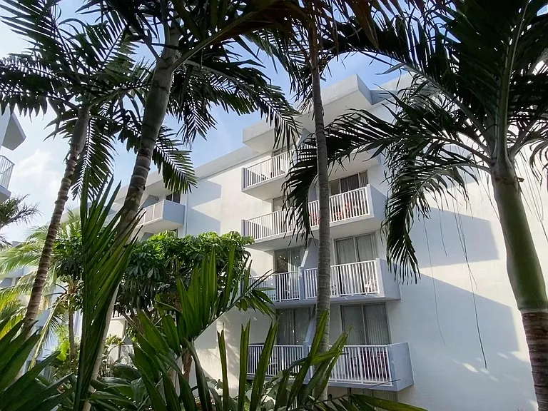 1801 S Treasure Dr #224 — Photo 19