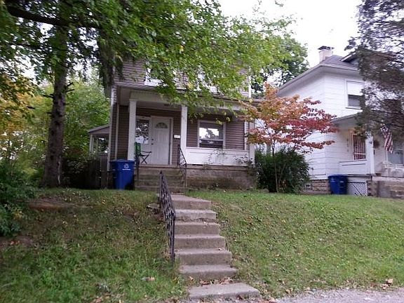 2nd image of 863 E Columbus St