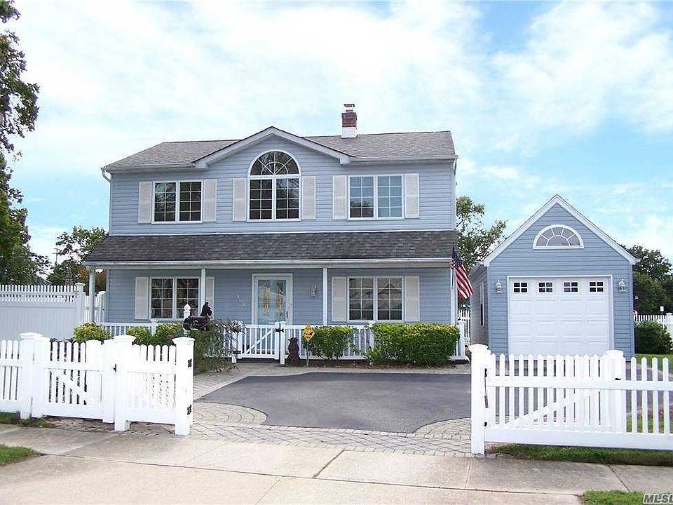 1st image of 108 Haven Ln