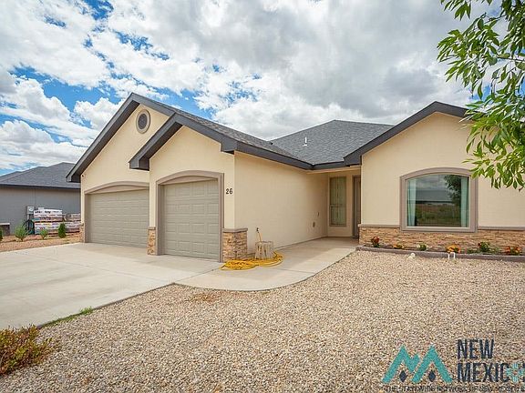 3rd image of 26 Ironwood Pl
