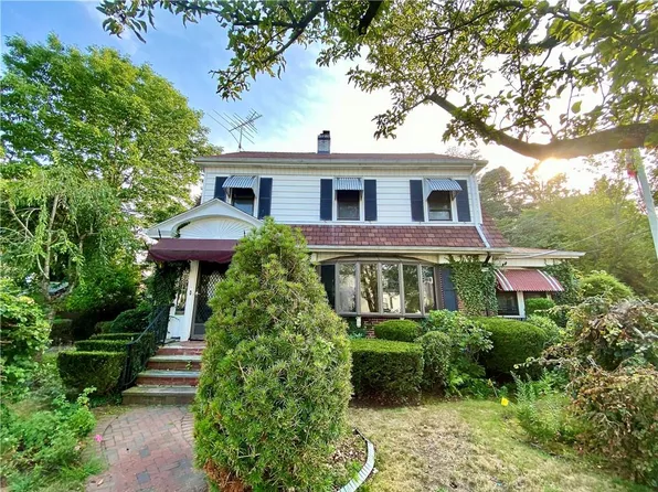 16 Kilburn Ave, Lincoln, RI 02865