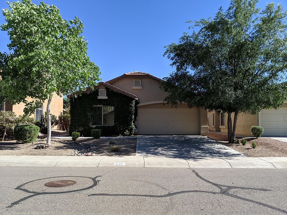 1st image of 525 E Jeanne Ln