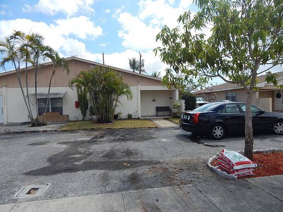 3rd image of 2080 E Bond Dr
