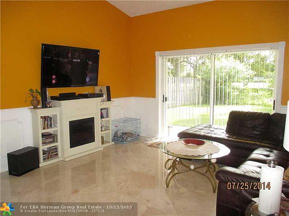 4th image of 7641 NW 47th Ave