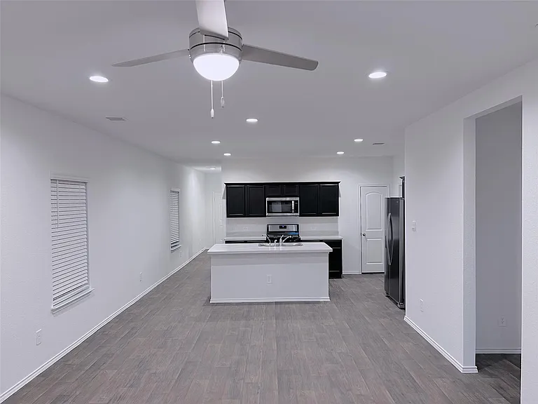 14866 Cypress Hollow Dr — Photo 6