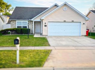 618 Corey Ln, Champaign, IL 61822