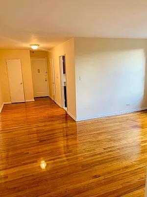 Rented by Contact Realty | media 18