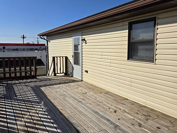 3rd image of 2103 Duncan Rd #B