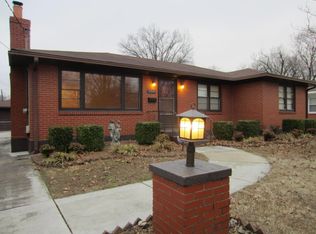 2304 Thistledawn Dr, Shively, KY 40216