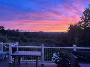 32 Hutchinson Ln, New Boston, NH 03070