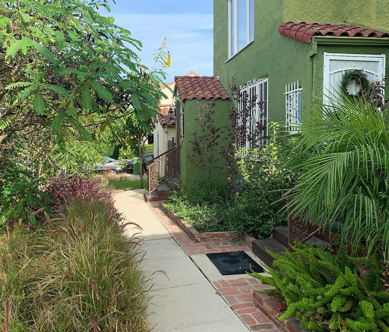 2 bed, 1250 sqft, $3,600 — Photo 2