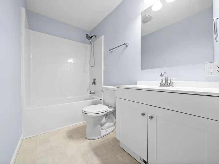 813 Central Ave #813 — Photo 8