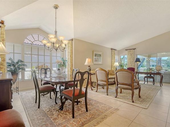 3984 Lyndhurst Ct, Sarasota, FL 34235
